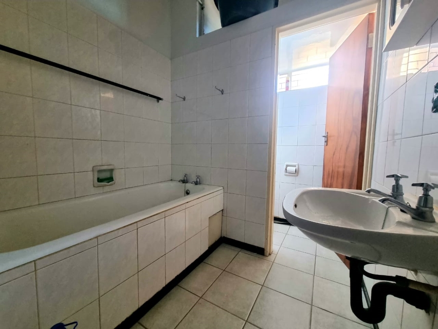 1 Bedroom Property for Sale in Kimberley Central Northern Cape